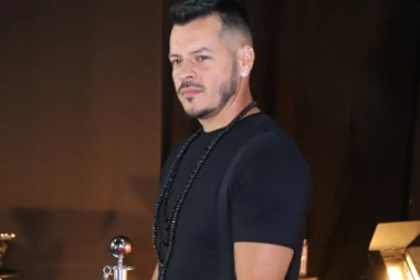 PRODUKCIJA PONOVO REAGOVALA ZBOG GAČIĆA: Hitno upala u Belu kuću, pa mu se OBRATILA! (FOTO)