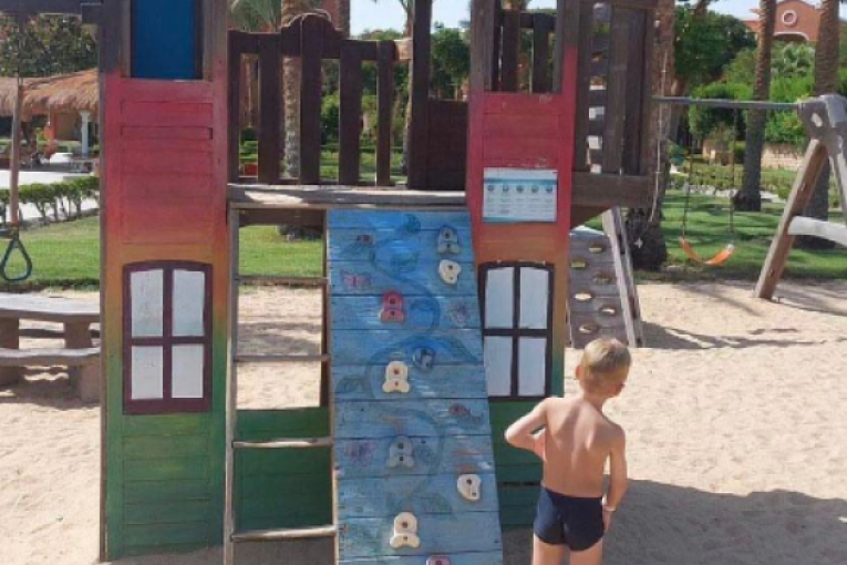 Marija Kulić odvela unuka Željka na letovanje