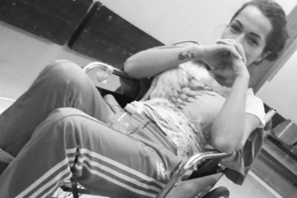 ŽELELA JE MUŽU DA PODARI DECU PO CENU SOPSTVENOG ŽIVOTA! Marija Bulat se ogolila do kostiju, zbog opake bolesti ima JEDVA 50 KILOGRAMA!