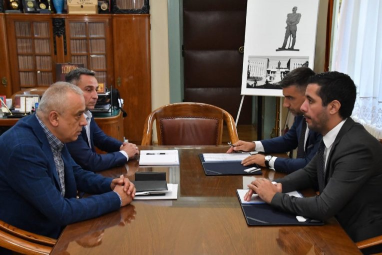 Tomislav Momirović sastanak