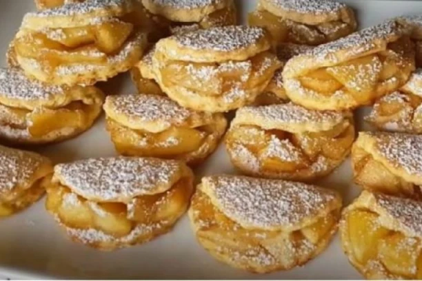 AKO IMATE JEDNU JABUKU OVO NAPRAVITE: Brzinska poslastica koja će vas oboriti sa nogu koliko je ukusna!