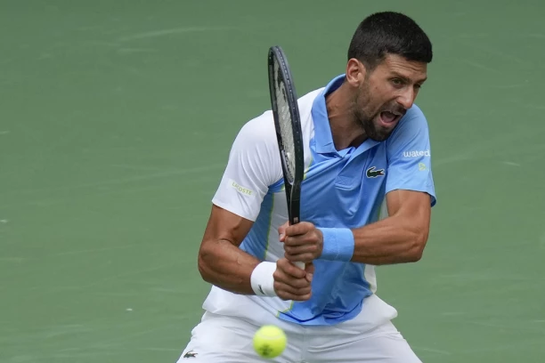 ĐOKOVIĆ NASMEJAO PUBLIKU: Novak otkrio GLAVNI RAZLOG pobede protiv Frica!