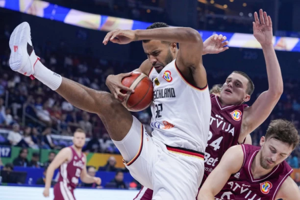 LETONIJA ILI NEMAČKA? Poznato ko će na megdan Amerikancima u polufinalu SP! Neviđena DRAMA! (VIDEO)