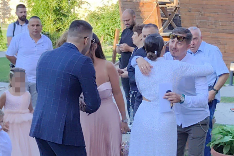 Ivana Pavković i Petar Mitić prvi rođendan blizanaca