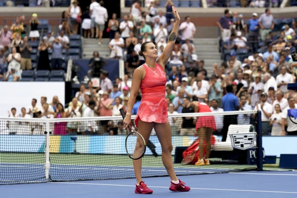 SABALENKA BEZ MILOSTI: Beloruskinja u POLUFINALU - izgubila je samo 21 gem u pet mečeva!