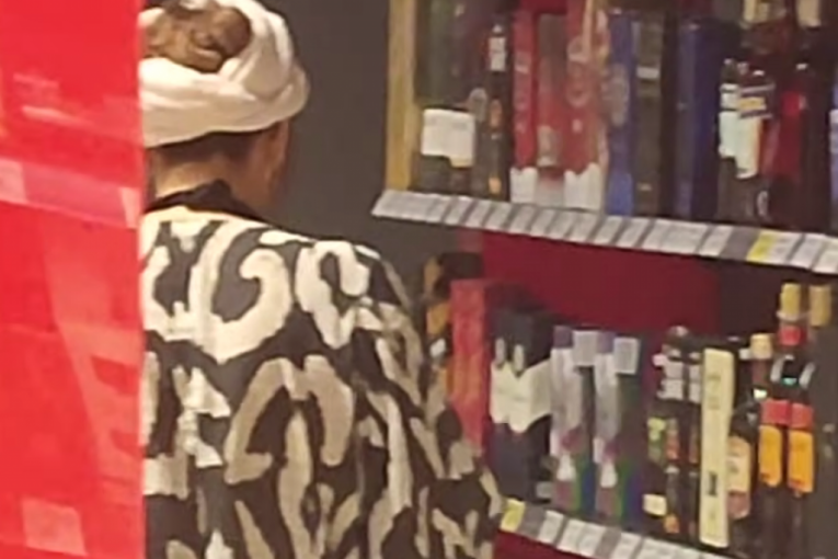 Ana Nikolić papaaraco