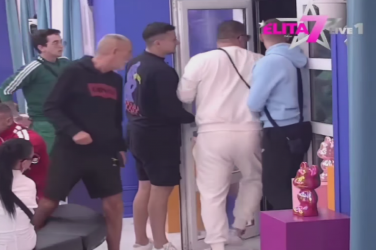 Lepi Mića i David Romano Čuburac svađa Elita 7 Zadruga