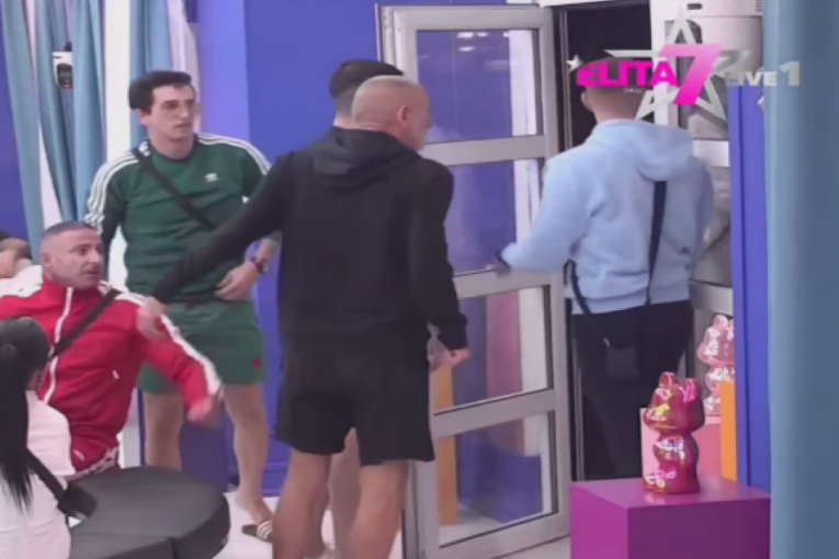 Lepi Mića i David Romano Čuburac svađa Elita 7 Zadruga