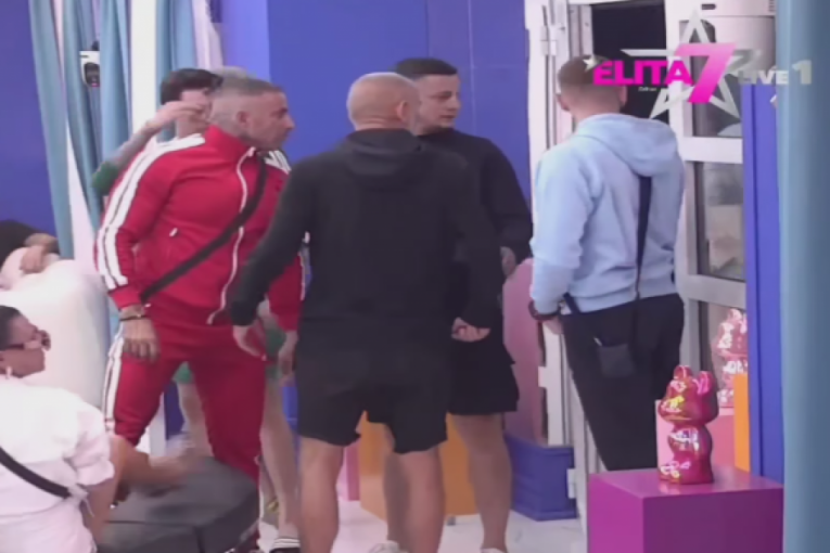 Lepi Mića i David Romano Čuburac svađa Elita 7 Zadruga