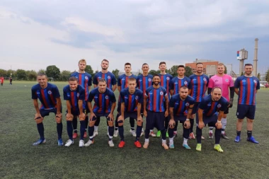 FUDBALSKA POSLATICA: Na stadionu u Sakulama se sastaju Borac i Voja Gačić!