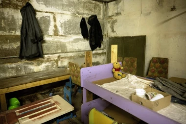 PRIPREMAJU SE ZA NASTAVAK RATA S RUSIJOM? Ukrajinci ISPOD ZEMLJE grade škole!