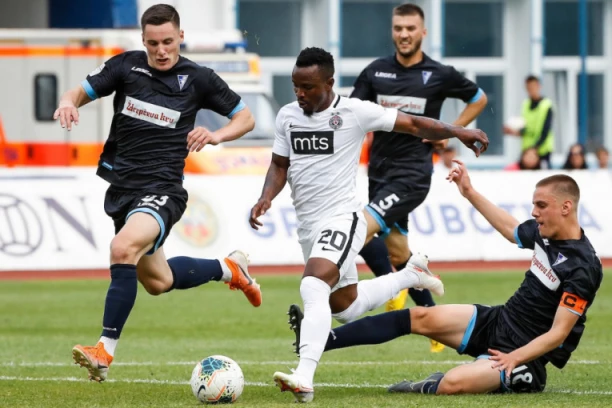 IZNENAĐENJE: Ništa od Super lige, karijeru će zvanično nastaviti u prvoligaškom karavnu!