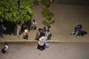 ISPRAVKA - Snimci urušavanja zgrada u Maroku nisu povezani sa nedavnim zemljotresom u Maroku, već su dosta stariji