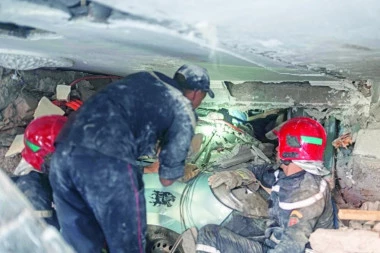 NA HILJADE LJUDI UGROŽENO! STRAŠNE VESTI IZ MAROKA! Broj žrtava vrtoglavo raste - u ovom delu zemlje je NAJKRITIČNIJE!