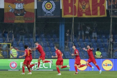 PROCURILO! Crnogorci će se u OVOM sastavu SUPROTSTAVITI Piksijevim "orlovima"!