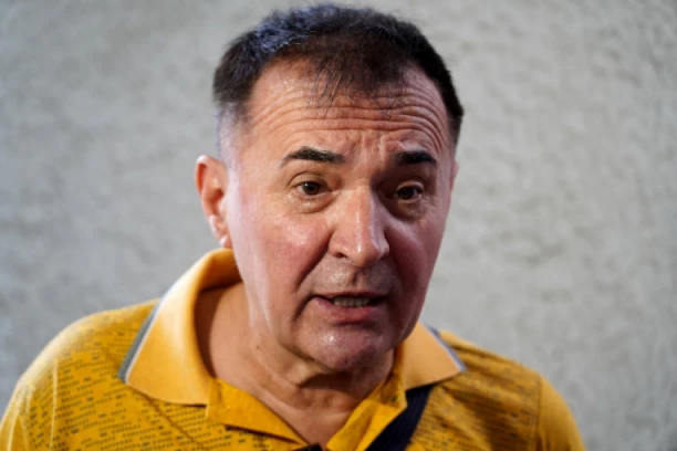 "PEVAČI SNIMAJU KRŠ PESME SAMO DA BI IH ZVALI U EMISIJE" Mitar Mirić opleo po kolegama, izneo šok tvrdnje u javnost