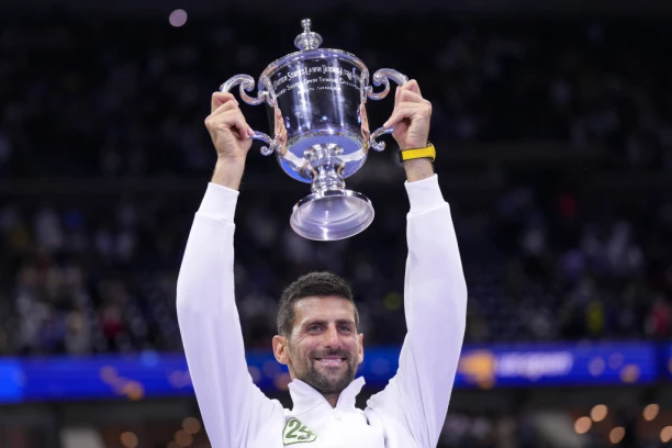 PRELEPO: Svi Noletovi grend slem trofeji na jednom mestu (VIDEO)