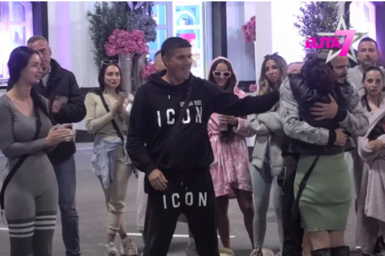 Darjan, Gaga, Teodora