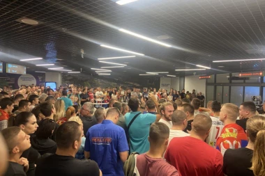 DELIRIJUM NA AERODROMU: Srebrni HEROJI uskoro izlaze pred navijače! (VIDEO)