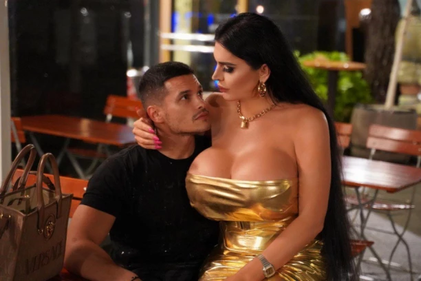 "GOVORE NAM DA SMO SAVRŠEN PAR" Elektra Elit otkrila sve detalje iz ODNOSA sa Markom Markovićem, pa priznala da li ULAZI U ELITU!