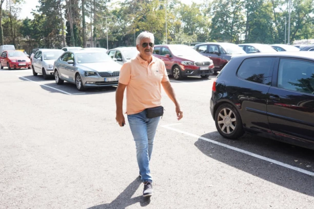 PRVO POJAVLJIVANJE NAKON SKANDALA SA SINOM! Bosanac traži posebne uslove za INTERVJU! (VIDEO)