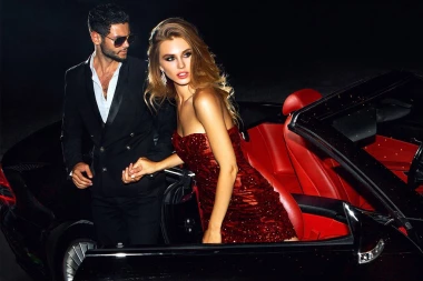 ONA JE PRVA ZVEZDA SVETA ZODIJAKA: Žudi za ljubavnikom, ljubomorna i želi sve - OVOG horoskopskog znaka ne želite za partnera