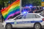PRIPADNIK LGBT ZAJEDNICE PRETUČEN U AUTOBUSU: Četvorica ga udarala rukama i nogama- evo koji je razlog tome!