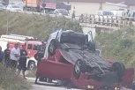 SAOBRAĆAJKA KOD ZLATIBORA: Vozač automobila izgubio kontrolu, zakačio kamion pa se prevrnuo!