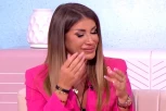 DALILA RIDA I JECA NA SAV GLAS NA PINKU: Slomila se na komade usred emisije, ne može da zaustavi suze (FOTO)