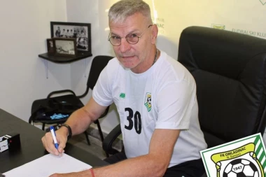 VREME JE DA SE UOZBILJIMO: Trener Novobanovčana opominje pred derbi - traži se rad i ozbiljnost!