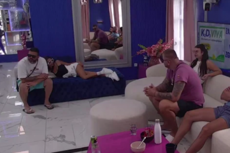 Janjuš i Aneli Elita