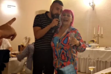 FEŠTA U DOMU ZORICE BRUNCLIK! Pevačica proslavila rođenje unuke sa najbližim prijateljima i kolegama! (GALERIJA)