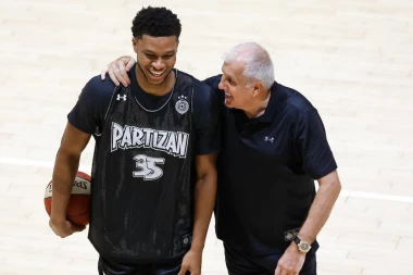 DOUŽER ZABORAVIO MAKABI: Samo nam je nebo granica, Žoc je legenda sa razlogom!