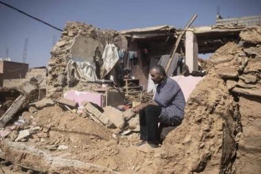 PRIZOR KOJI ĆE SLOMITI SVAKO SRCE: Hiljade građana posle RAZORNOG zemljotresa bez krova nad glavom, SPAVALI na otvorenom po najvećoj hladnoći