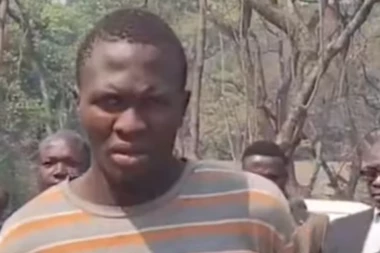 UBIO PET BESKUĆNIKA I DELOVE TELA IM PEKAO NA VATRI! Monstrum JEO iznutrice svojih žrtava! (FOTO)