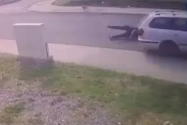 VOZAČ OBORIO POLICAJCA U GOLUBOVCIMA! Odbio saobraćajnu kontrolu! (UZNEMIRUJUĆI VIDEO)