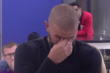 UČESNIK ELITE DOŽIVEO SOPSTVENU SAHRANU: Ne može da hoda nakon svih dešavanja!