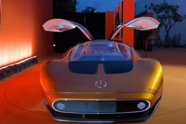 MERCEDES OŽIVEO MAGIJU IZ PROŠLOSTI: Kupci bez reči, da li je moguće da novi model OVAKO IZGLEDA?