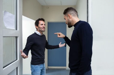 KAD BRAT UDARI NA BRATA: Doživeo nepravdu od najrođenijeg, pa mu se osvetio kao NIKO PRE! Ceo grad ostao u neverici šta mu je uradio