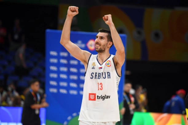 MNOGI SU OSTALI U ČUDU! Pešić je PRECRTAO Dobrića pred Finsku, a sada je OTKRIVENO i zbog čega!