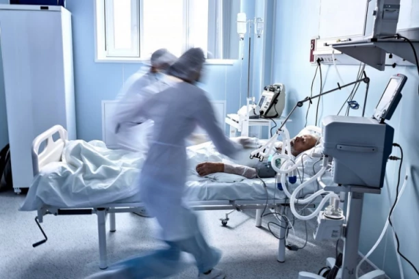 OD 30 DO 90 DANA PRE MOŽDANOG UDARA SE OVO OSETI:  Četiri SIGNALA svi zanemarimo, a zahtevaju HITNOST lekara!