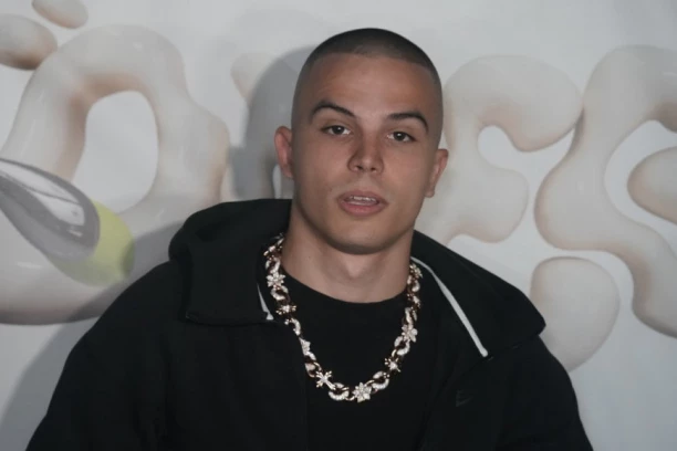 OTKRIVENA ŠOK ISTINA O VOJAŽU: Evo koliko je reper TEŽAK, brojke će vas DOVESTI DO SUZA!