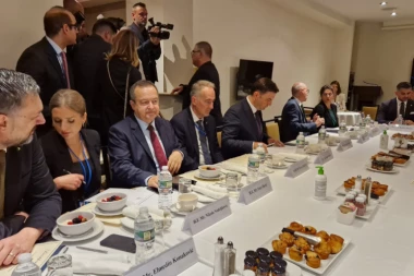 SRBIJA JAČA POZICIJU NA SVETSKOJ SCENI: Važni susreti na marginama Generalne skupštine UN, Dačić razgovarao sa šefovima diplomatija