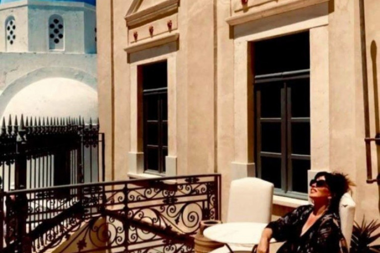 voditeljka RTS Aneta Kovačić