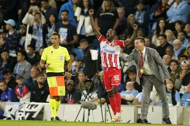 BUKARI IMA NOVU EKIPU: Fudbaler Crvene zvezde golom "građanima" ušao u odabrano društvo