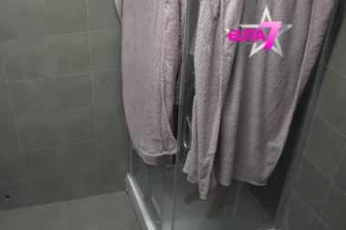 OD ZATVORA DO AKCIJE U TOALETU: Bela kuća bruji o intimnom odnosu takmičara "Elite"!
