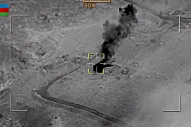 NAPADI AZERBEJDŽANA ULAZE U DRUGI DAN! Jermeni traže ostavku lidera - jezive scene na ulicama Nagorno-Karabaha! (FOTO GALERIJA)