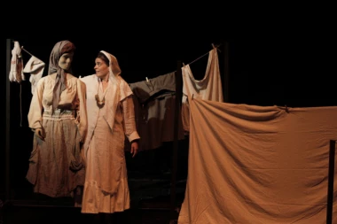 ČOVEČICE – monodrama Milene Predić, premijerno u Teatru Vuk!