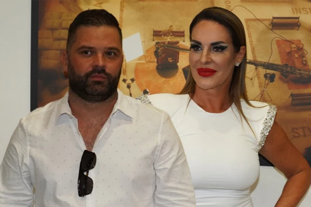 ZBOG IZDAJE SAM SE RAZVELA: Sanjin otvorio dušu Kačavendi o raskidu, ona ga podržala da zauvek ODJAVI DEVOJKU!