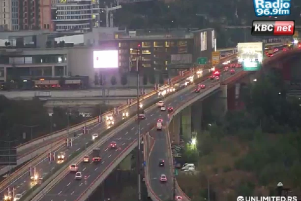 JOŠ NISU POČELE JUTARNJE GUŽVE! Evo kakvo je stanje na prestoničkim ulicama! (FOTO)